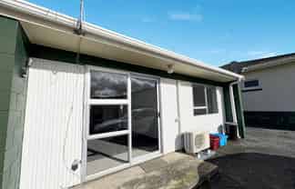 1/317 Western Hills Drive, Avenues