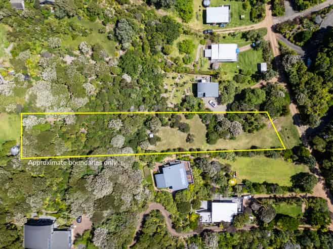 9 Empire Avenue, Oneroa