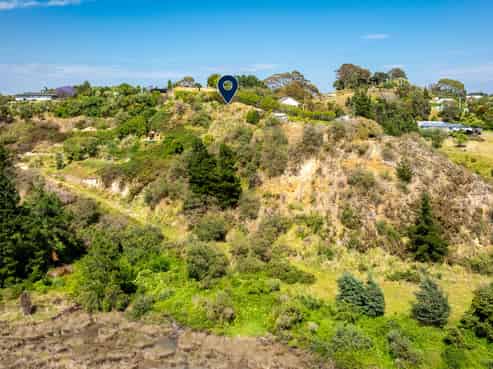 64a Nilgiri Road, Poraiti