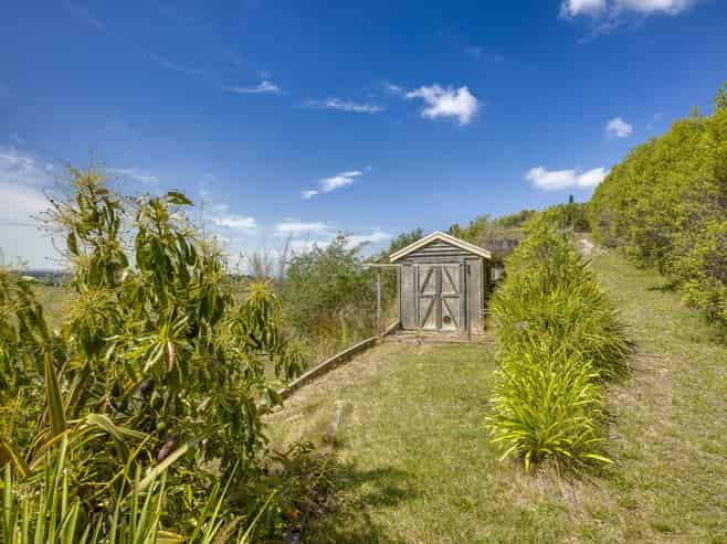 64a Nilgiri Road, Poraiti