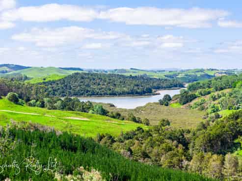 128 Kamea Place, Maungaturoto