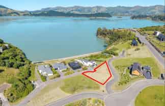 17 Te Wharau Lane, Charteris Bay
