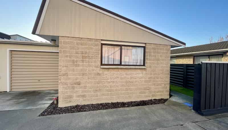 2/38 Mako Mako Road, Levin