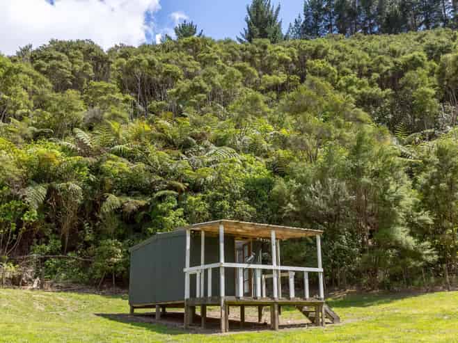 Lot 2 Pack Spur Road, Mataikona