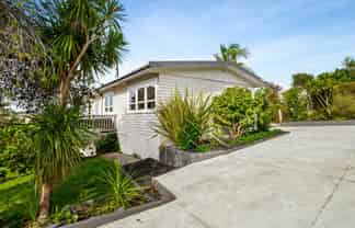 8 Reiman Street, New Lynn