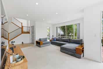 18b Leafield Crescent, Henderson