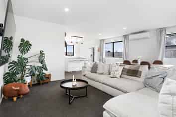 17 Merino Crescent, Amberley