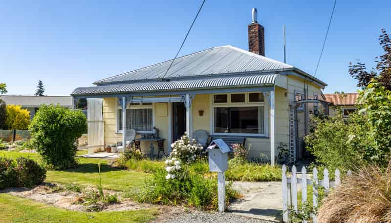 2 Argyll Street, Fairlie