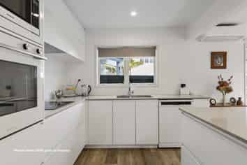 12A First Avenue, Tauranga