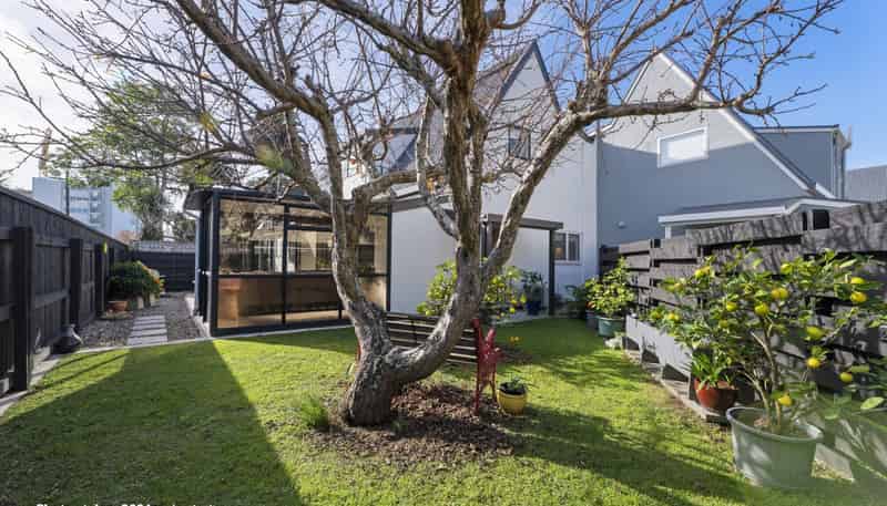 12A First Avenue, Tauranga