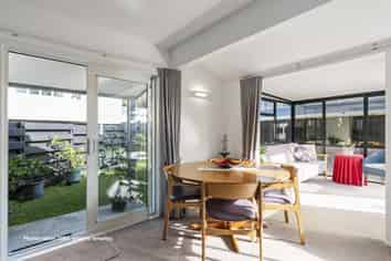 12A First Avenue, Tauranga