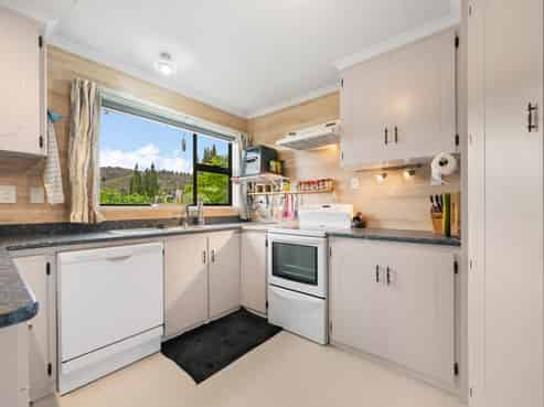 27 O'neill Crescent, Alexandra