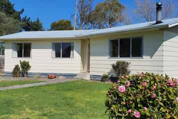 10 River Road, Masterton