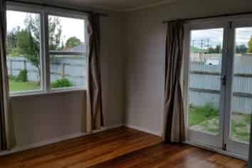 6 Cameron Cres, Masterton