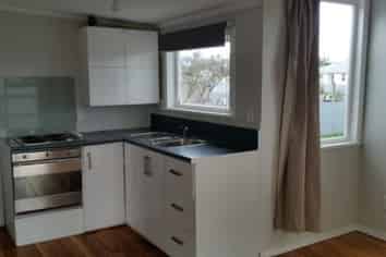 6 Cameron Cres, Masterton