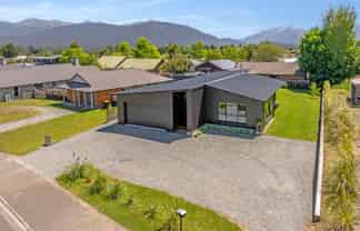 7 Dalhousie Place, Te Anau