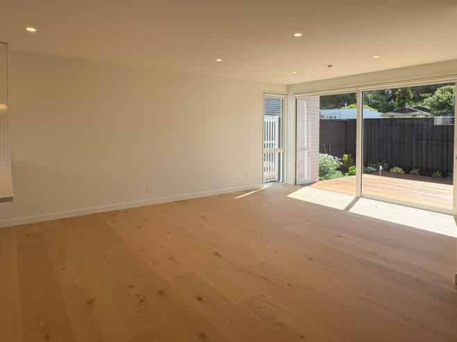 2/14 Nayland Street, Sumner