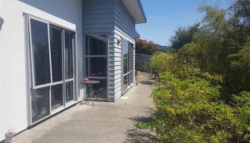  Room 3, 4 Essex Terrace, Stoke