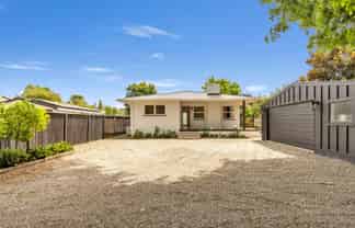 39 Pitfure Road, Wakefield