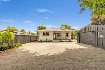 39 Pitfure Road, Wakefield