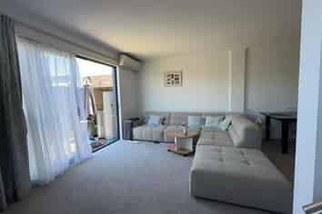 16 Flounder Road, Hobsonville