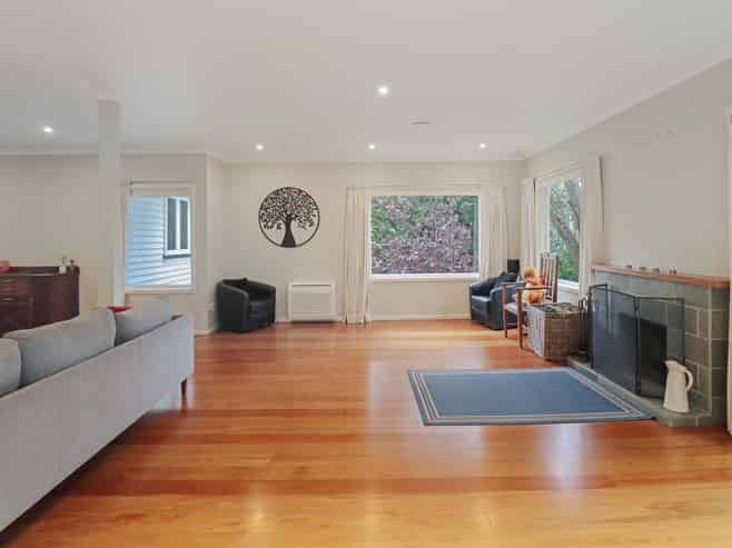 A/64 Simla Crescent, Khandallah