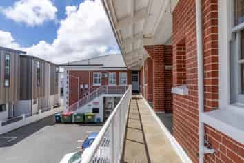 2/54 Northland Road, Northland