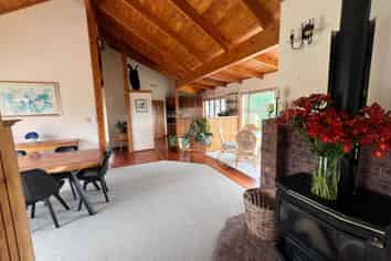 111 Constable Road, Muriwai