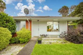 1/27 Wright Road, Point Chevalier