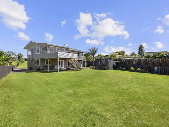 19 Taipari Avenue, Raglan