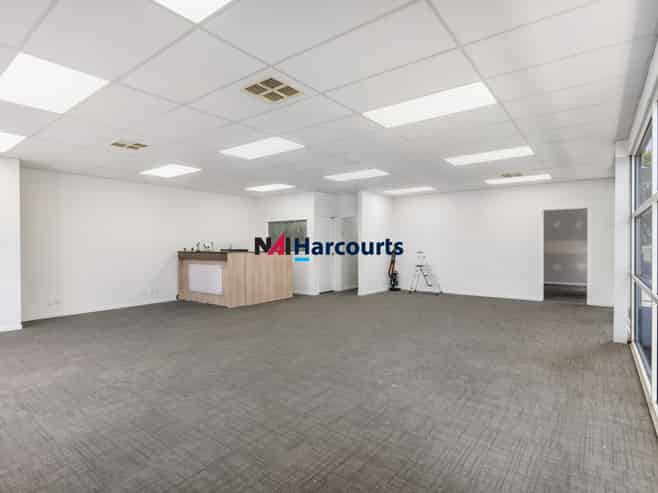 Excellent Office/Showroom