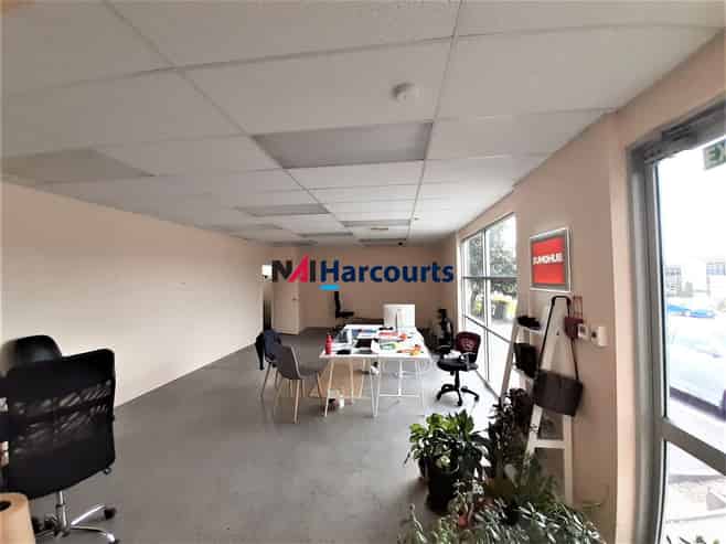 Excellent Office/Showroom