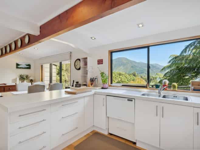 28 Moetapu Bay Road, Mahau Sound