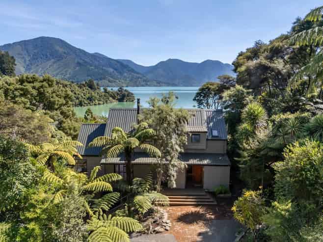 28 Moetapu Bay Road, Mahau Sound