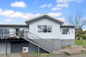 10 Mariposa Place, Kamo