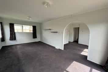 10 Mariposa Place, Kamo