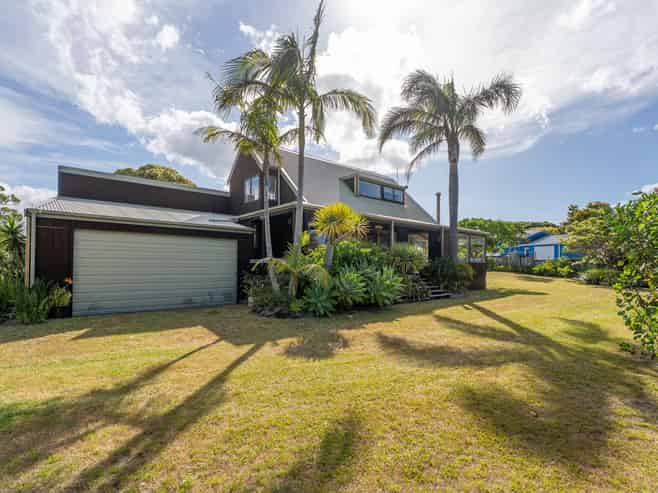 14 Kennedy Park Drive, Pauanui