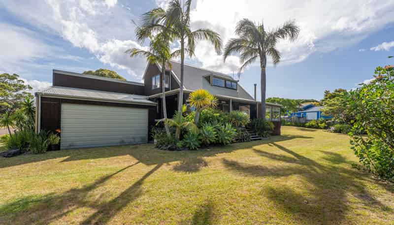 14 Kennedy Park Drive, Pauanui