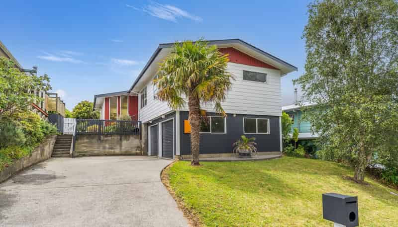98 Riwai Street, Paraparaumu
