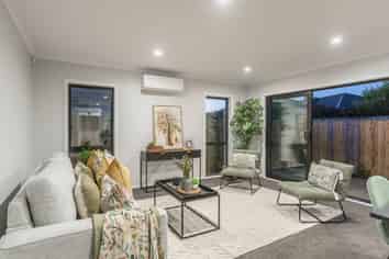 8 Koru Loop, Paraparaumu