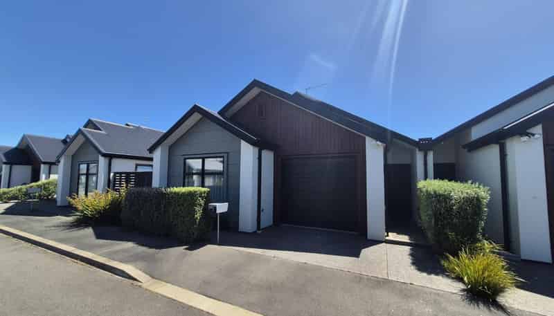 5 Earhart Lane, Wigram