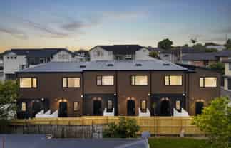 6/302 Blockhouse Bay Road, Avondale