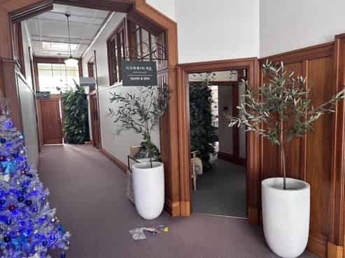 Comfortable Tennyson Street unit