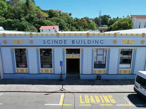 Comfortable Tennyson Street unit