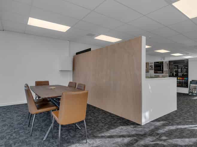 Modern Burnside office with road frontage – 107sqm