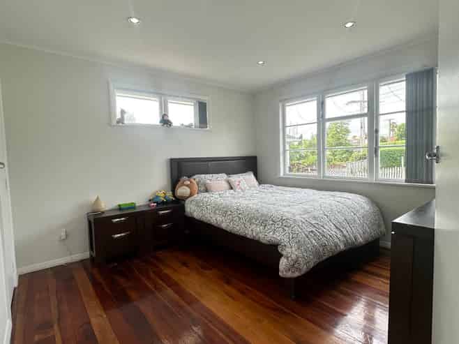 29 Buller Crescent, Manurewa