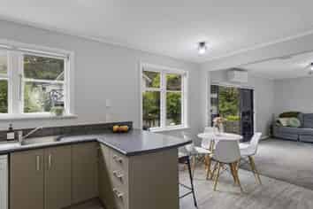 26 Lowry Crescent, Stokes Valley