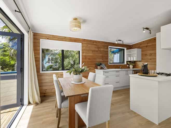 4A Violet Street, Raglan