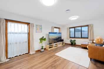 31 Vintage Drive, Henderson