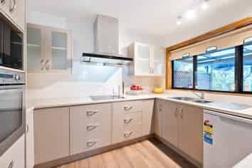 31 Vintage Drive, Henderson